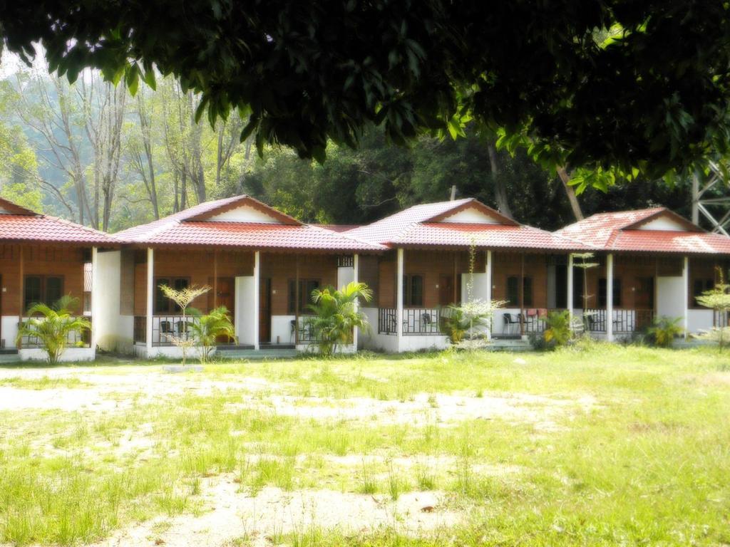 Pangkor Waterfall Beach Resort Kampung Teluk Nipah Ngoại thất bức ảnh